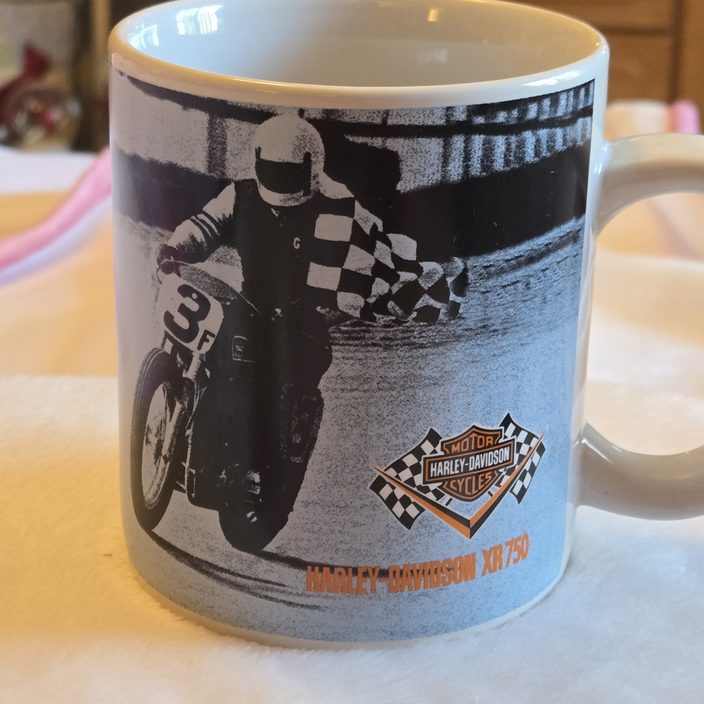 NWOT Vintage 2005 Harley Davidson 16oz Retro Inspired Coffee Mug